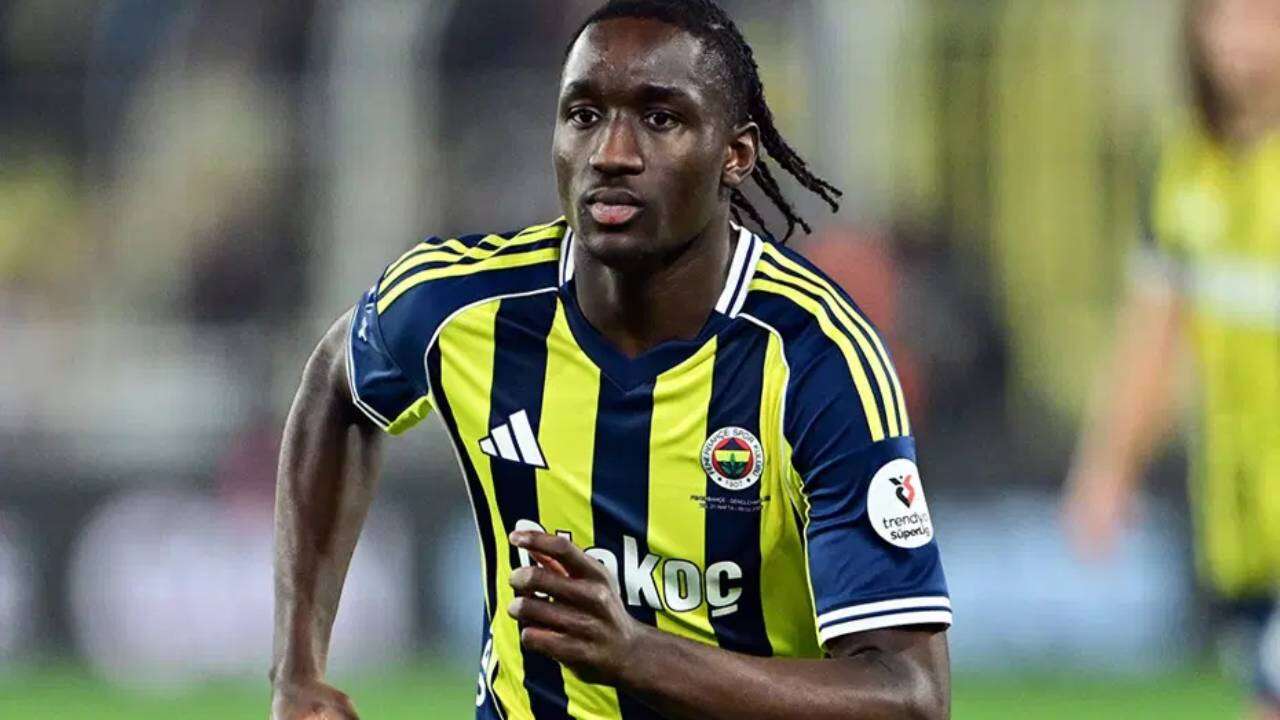 Fenerbahçe'ye yeni imza atmıştı: Takımda kalsa Aziz Yıldırım cebinden 12 milyon euro ödeyecekti! 4